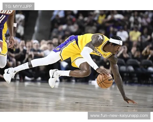 湖人在最后瞬间击败勇士!,湖人最后一签终于来了 湖人在最后瞬间击败勇士!,湖人最后一签终于来了